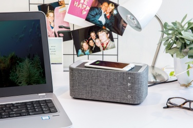 Logotrade werbemittel das Foto: Vogue Wireless-Charger Lautsprecher