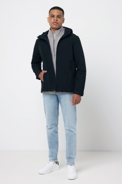 Logotrade Werbeartikel das Foto: Iqoniq Makalu Herren Softshelljacke aus recyceltem Polyester