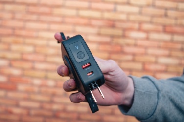 Logotrade promotional products photo of: Urban Vitamin Saratoga 5 in 1 universal charger