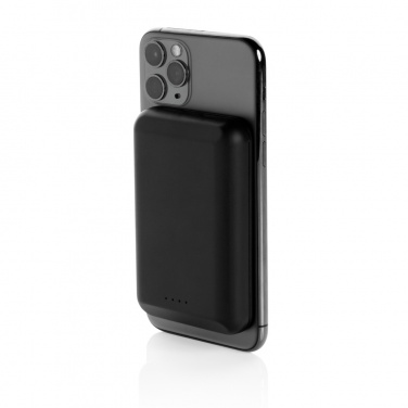 Logotrade promotional product picture of: Magnetic 5.000 mAh 5W wireless powerbank