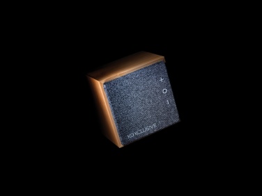 Logo trade promotional merchandise image of: Wynn 5W bamboo wireless speaker