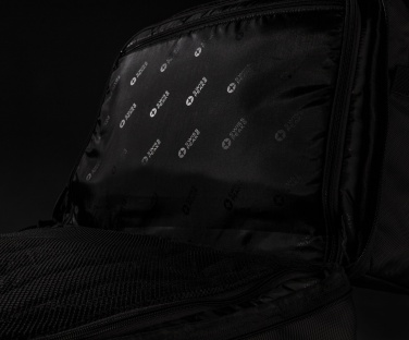 Logotrade promotional giveaways photo of: Swiss Peak RFID duffle with suitcase opening