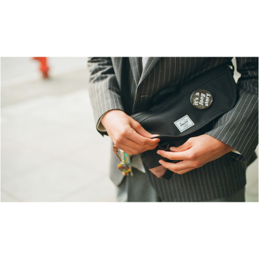 Logotrade promotional giveaway image of: Herschel Cove recycled messenger bag 22.5L