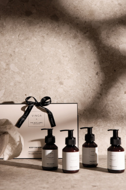 Logo trade promotional giveaway photo of: VINGA x TGL body and hand care gift set