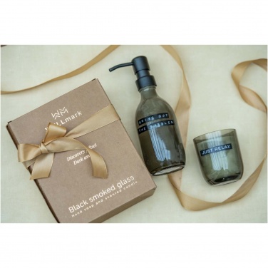 Logo trade reklaamkingi pilt: Wellmark Discovery 200 ml käteseebi dosaator ja 150 g lõhnaküünla komplekt - tume merevaigu lõhn