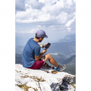 Logotrade firmakingituse foto: Xtorm XR202 Xtreme 20 000 mAh 35 W QC3.0 veekindel vastupidav akupank koos taskulambiga