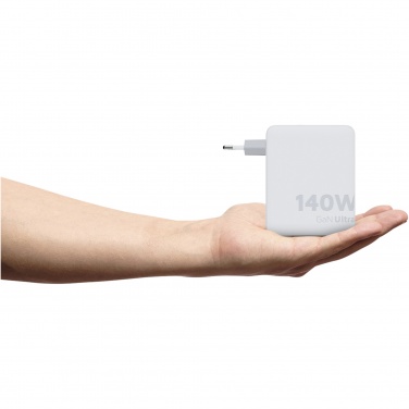 Logotrade ärikingituse foto: Xtorm XVC2140 GaN Ultra 140 W reisilaadija 240 W USB-C PD kaabliga