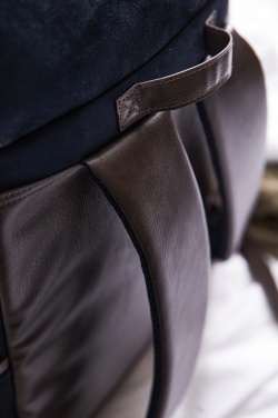 Logotrade meened pilt: VINGA Huntoni seljakott