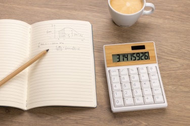 Logo trade ärikingi pilt: Utah RCS taaskasutatud plastist ja bambusest kalkulaator