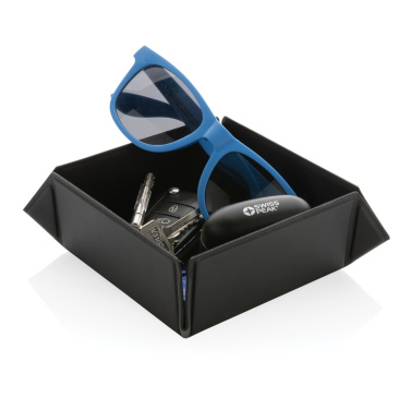 Logo trade reklaamtooted foto: Swiss Peak RCS taaskasutatud PU-st kokkupandav magnetiline hoiualus