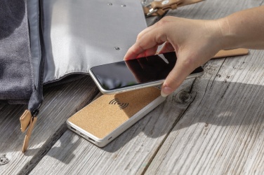 Logo trade ärikingi pilt: Korgi- ja nisukõrrega 8000 mAh 5W juhtmevaba akupank