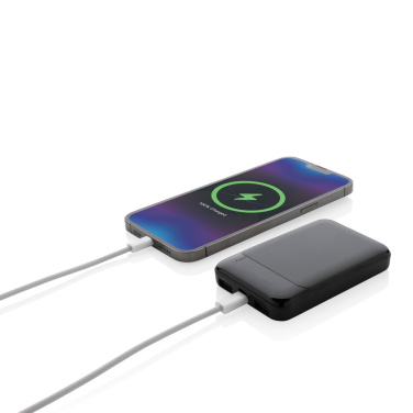 Logo trade ärikingitused foto: RCS taaskasutatud plastist 5000 mAh akupank