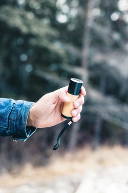 Logotrade reklaamkingitused pilt: Bambusest ja RCS-i sertifikaadiga taaskasutatud plastikust taskulamp