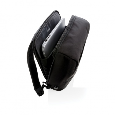 Logotrade meene foto: Swiss Peak 15-tolline vargusvastane RFID ja USB seljakott PVC-vaba