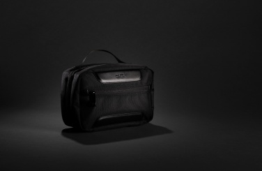 Logotrade firmakingi foto: Swiss Peak AWARE™ RPET Voyager tualetitarvete kott