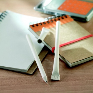 Logo trade reklaamkingitused foto: Taaskasutatud paberist pastapliiats