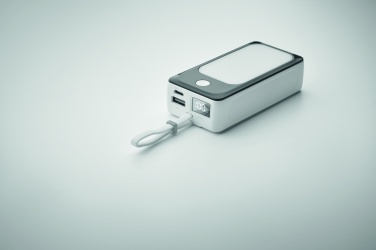 Logotrade firmakingi foto: 10000 mAh akupank koos COB-ga