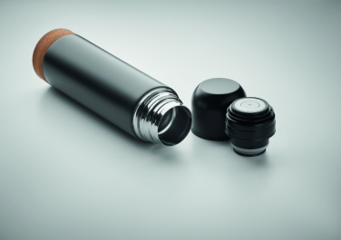 Logotrade reklaamkingituse foto: Topeltseintega termospudel 500 ml