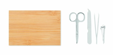 Logotrade meened pilt: Maniküüri komplekt bambusest karbis