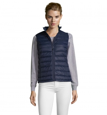Logotrade meened pilt: WILSON BW WOMENI Bodywarmer vest
