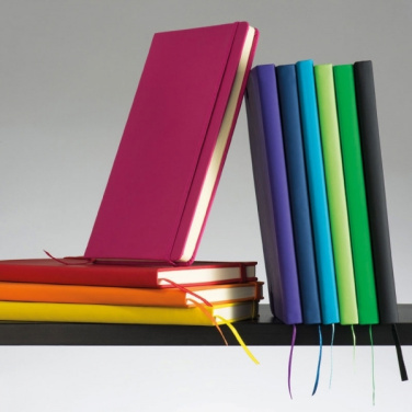 Logo trade reklaamkingituse pilt: Sametiste kaantega A5 märkmik Kiel