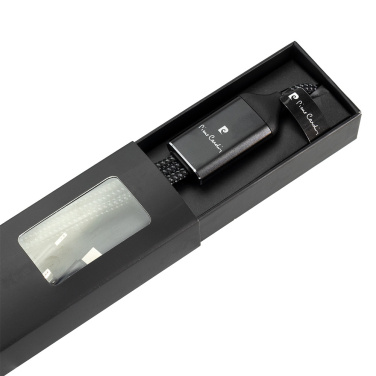 Logotrade ärikingi foto: Kolm ühes kaabel valgustatud logoga Pierre Cardin