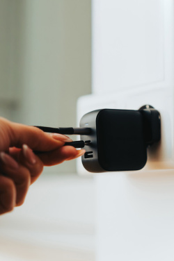 Logotrade reklaamkingid pilt: Urban Vitamin Santa Cruz RCS plastikust 70W laadija