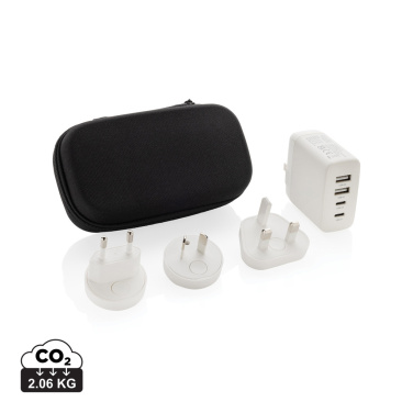 Logo trade meene pilt: TravelCharge Pro RCS plastikust reisilaadija USB C-ga