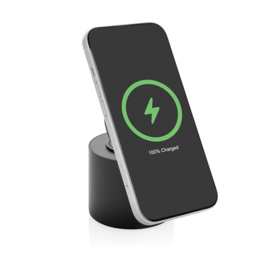 Logotrade firmakingi foto: Magpulse RCS taaskasutatud plastist 3W kõlar magnetilise hoidikuga