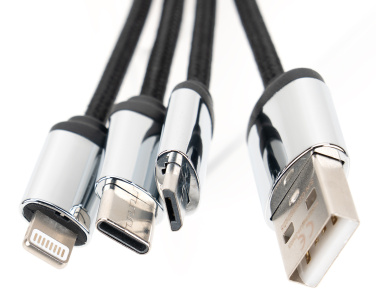 Logo trade reklaamkingituse pilt: 4-ühes kaabel puidust korpuses helendava logoga