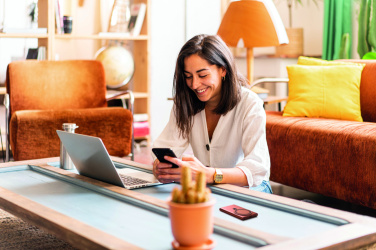 Logo trade ärikingituse pilt: PAWTT juhtmeta laadija akupank