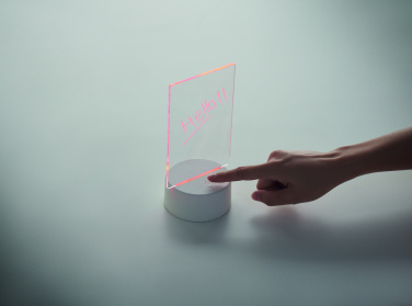 Logo trade ärikingitused foto: Valgustatud LED-märkmetahvel