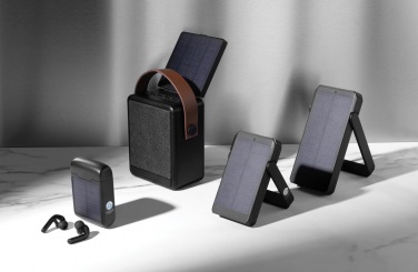 Logotrade liikelahja mainoslahja kuva: Skywave aurinkovoimapankki 10000mAh RCS muovista