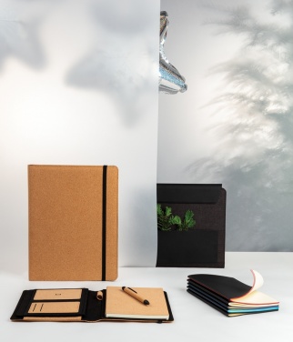 Logo trade liikelahja mainoslahja tuotekuva: Deluxe korkki portfolio A4 kynällä