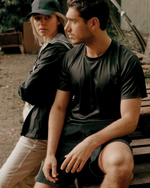 Logotrade liikelahjat mainoslahjat tuotekuva: Iqoniq Logan kevyt takki kierrätyspolyesteristä