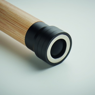 Logo trade mainoslahja kuva: 3 in 1 bambu taskulamppu, jossa on hätävasara ja turvavyöleikkuri mukautettavalla painatuksella