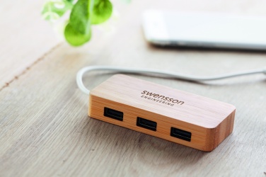 Logotrade liikelahja tuotekuva: Bambu USB- keskitin