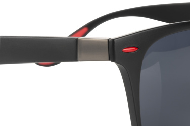 Logotrade liikelahjat kuva: Aurinkolasit MAHAVELI Schwarzwolf