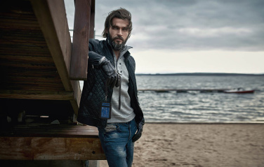 Logotrade mainoslahjat kuva: Henkilökorttipidike, jossa on kaulanauha 170805200