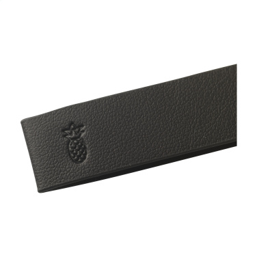 Logo trade mainoslahja ja liikelahja tuotekuva: Vegaaninen ananasnahkainen avaimenperä