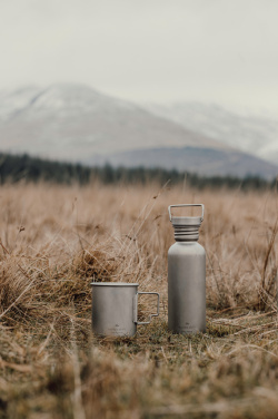 Logo trade mainostuotet tuotekuva: Nordic Drift Trail -ultrakevyt titaanijuomapullo 600 ml