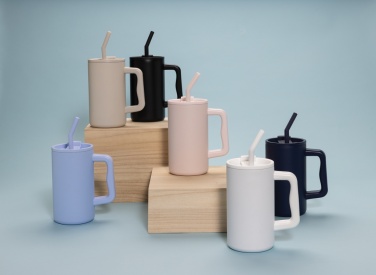 Logotrade dovana nuotrauka: Cube RCS sertifikuotas perdirbto plieno puodelis 800ml