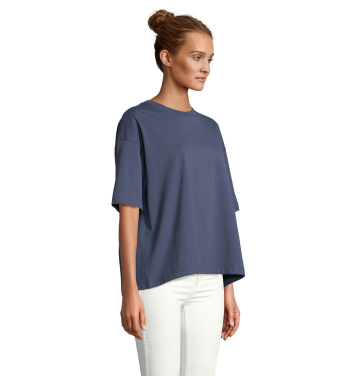 Logotrade reklaminės dovanos nuotrauka: BOXY WOMEN OVERSIZE MARŠKINĖLIAI