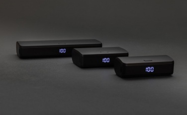 Logotrade ziemassvētku dāvanas foto: FlashCharge RCS rplastic 10000 mah ātrās uzlādes jauda