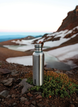Logotrade Ideja dāvanas foto: Black+Blum izolēta ūdens pudele maza 500ml