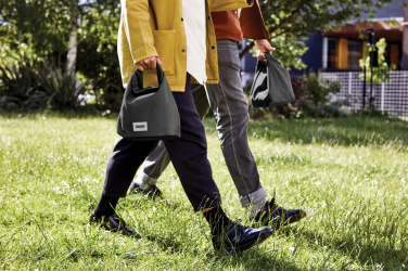 Logotrade ziemassvētku dāvanas foto: Black+Blum 6,7 litru izolēta pusdienu/dzesētāja soma