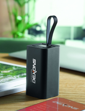Logotrade ziemassvētku dāvanas foto: Ārējais akumulators 20 000 mAh