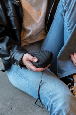 Лого трейд pекламные продукты фото: Водонепроницаемый динамик Urban Vitamin Hayward IPX7 мощностью 5 Вт