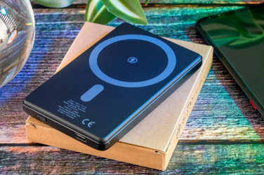 Логотрейд бизнес-подарки картинка: Power bank 5 000 мАч ДОНЕЦК