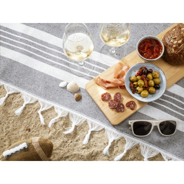 Лого трейд pекламные подарки фото: Разделочная доска Tapas Bamboo Board XL